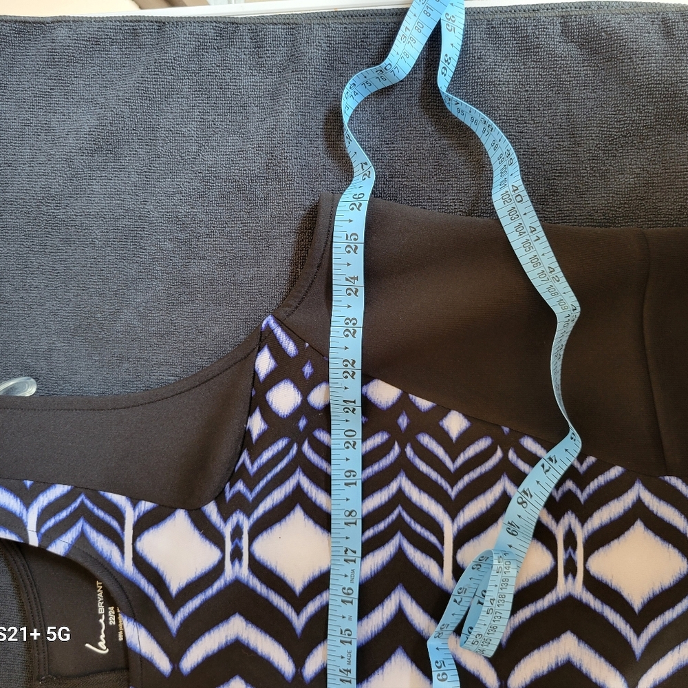 ●●SALE●● EUC Lane Bryant Tribal Sleeveless Top  22/24 - Picture 6 of 8